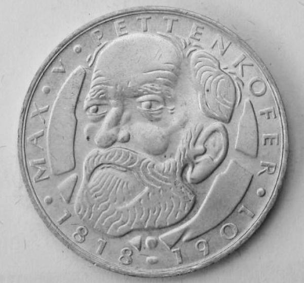 5 DM Gedenkmünze "150. Geburtstag von Max von Pettenkofer" aus 625er Silber 1968