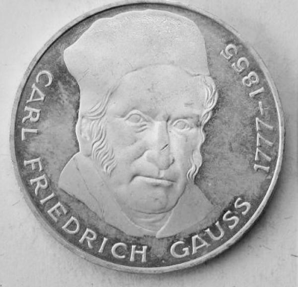 5 DM Gedenkmünze "200. Geburtstag von Carl Friedrich Gauss" aus 625er Silber 1977