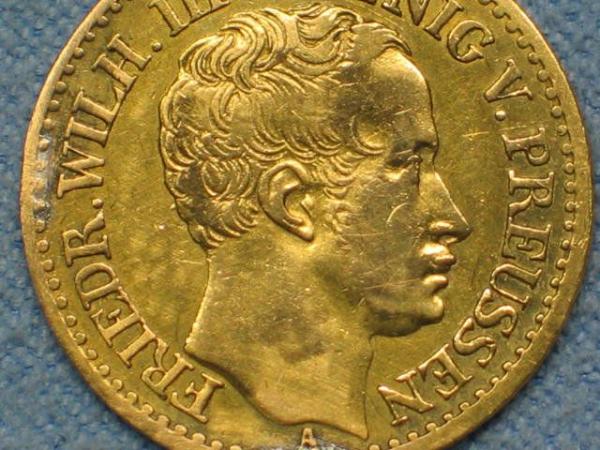 1/2 Friedrichs d´or 1833 A. Jaeger 108, AKS 8, Divo/ Schramm 163 , Friedberg 2430